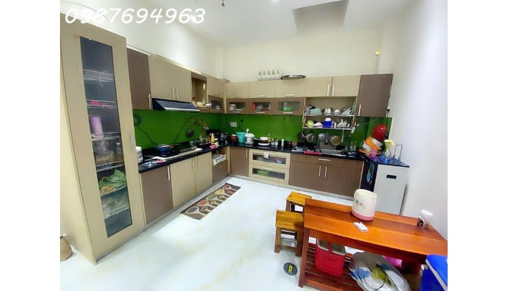 QUẬN 5, AN DƯƠNG VƯƠNG - HẺM 6M XE TẢI ĐỖ CỬA - 4 LẦU MỚI ĐẸP - CHỦ ĐANG CHO THUÊ 30TR/THÁNG - GIÁ CHỈ 14T TL